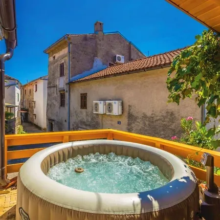 Vikendica Stone House With Whirlpool *
