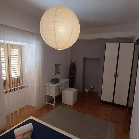 Vikendica Stone House With Whirlpool *