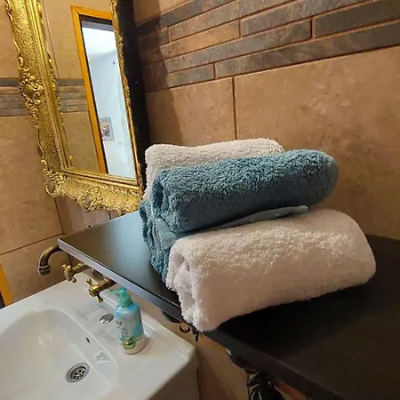 Stone House With Whirlpool Vikendica Sveti Vid-Miholjice